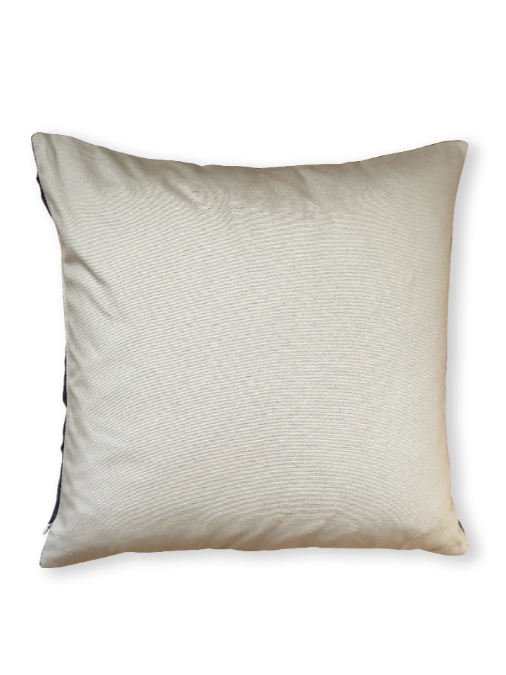 Rückseite Dekokissen aus kbA-Baumwolle beige