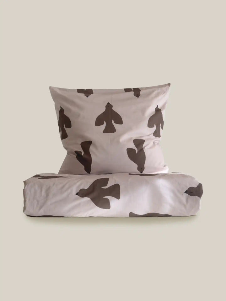 bettwäsche set aus der kollektion ' birds and clouds' in verschiedenen farben und größen mit vogelmotiv