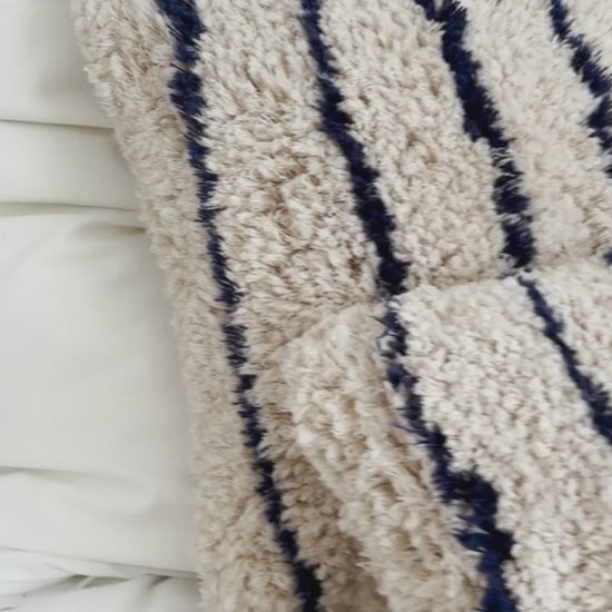 video mija living dekokissen blue-stripes